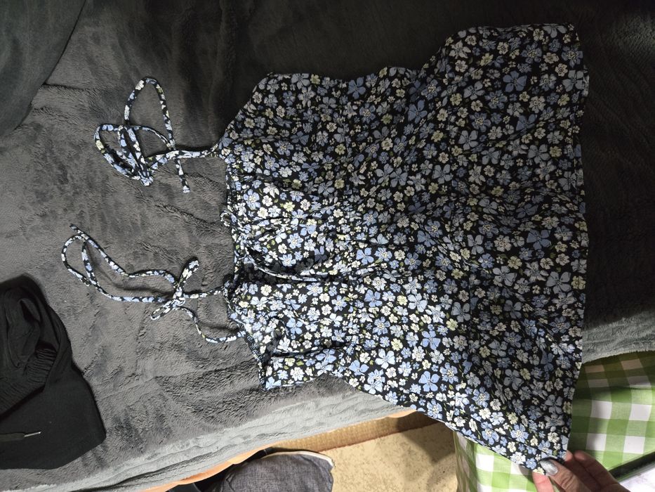 Продам кофточку h&m divided размер s