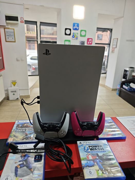 PlayStation 5 cu Cd +4 jocuri