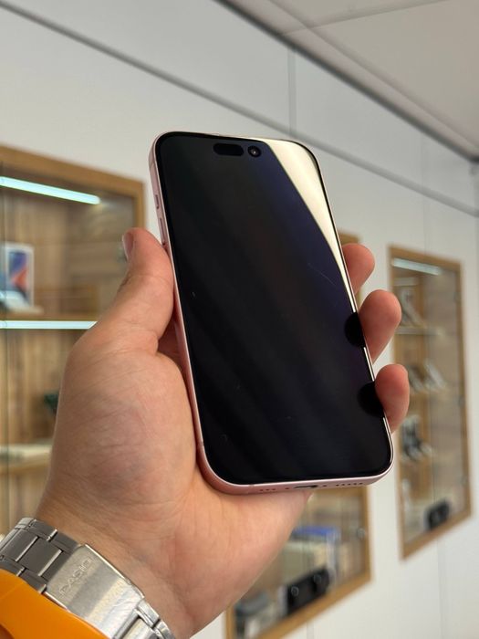 iPhone 15 | 128 GB