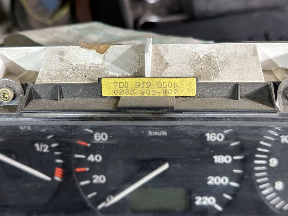 Торпеда на Фольксваген Т4.