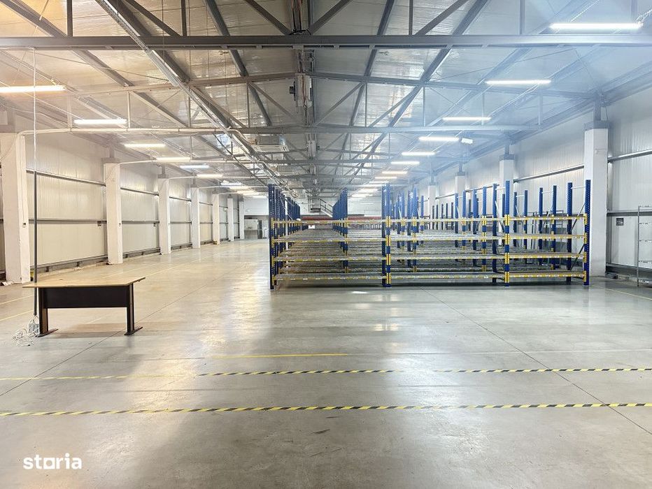Hala industriala 1200mp + birouri 900mp zona Mall - Selimbar