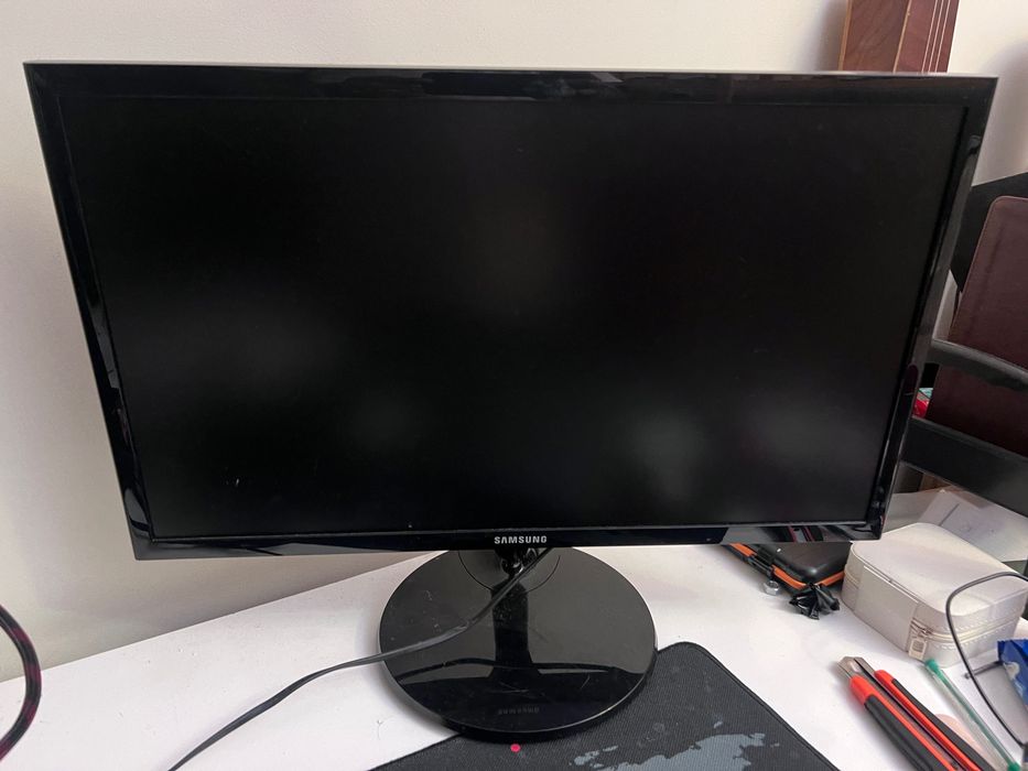 Samsung 22-inch Monitor