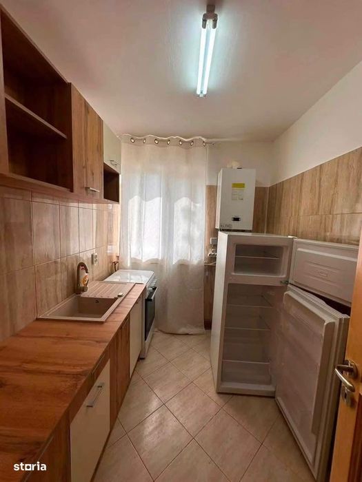 De inchiriat apartament cu 2 camere, renovat, mobilat si utilat 300e