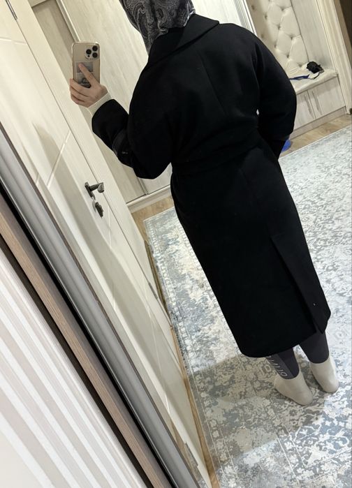 Ayollar paltosi Kent