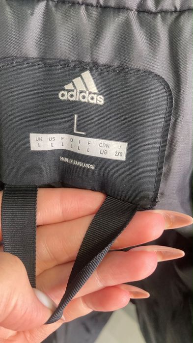 Adidas куртка оригинал