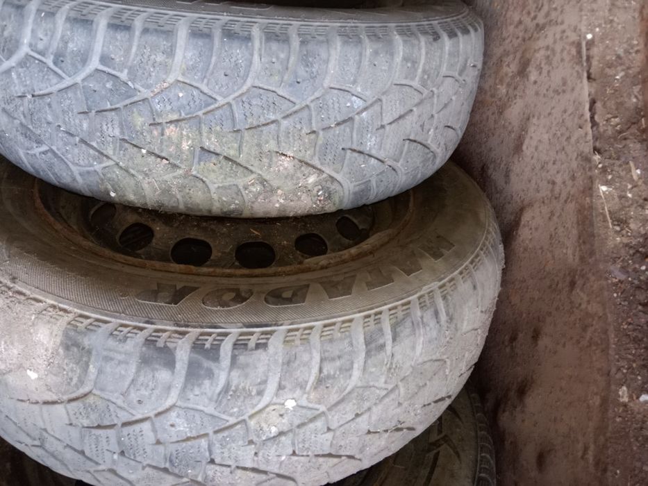 Продам колеса на Мерседес или Ауди