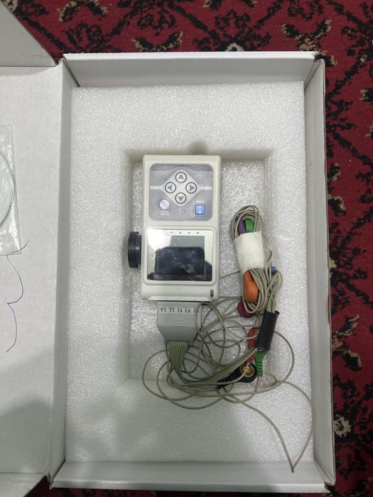 Xolter ekg aparat sotiladi srochna