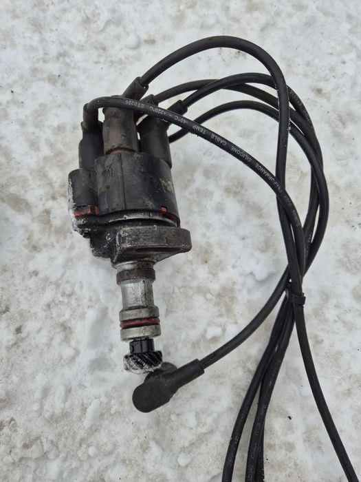 На 124 Мерседес, 102 двигатель