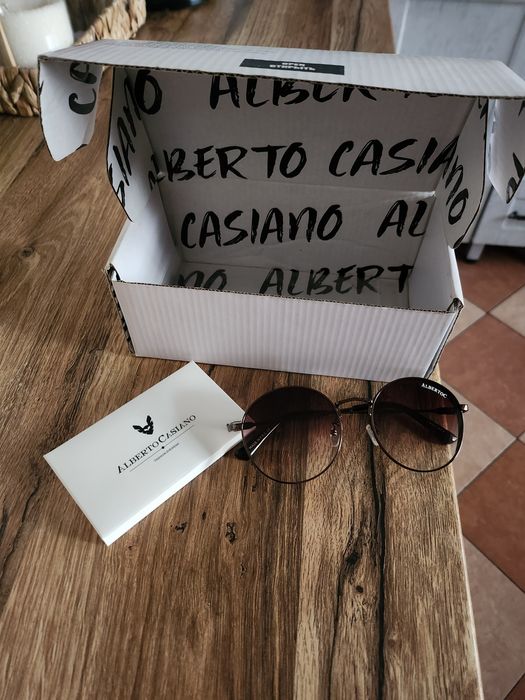 Солнцезащитные очки