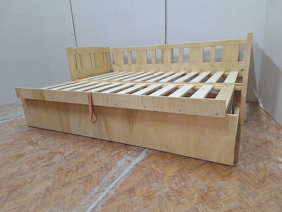 TRANSPORT GRATUIT.Pat extensibil din lemn masiv.Cod 126