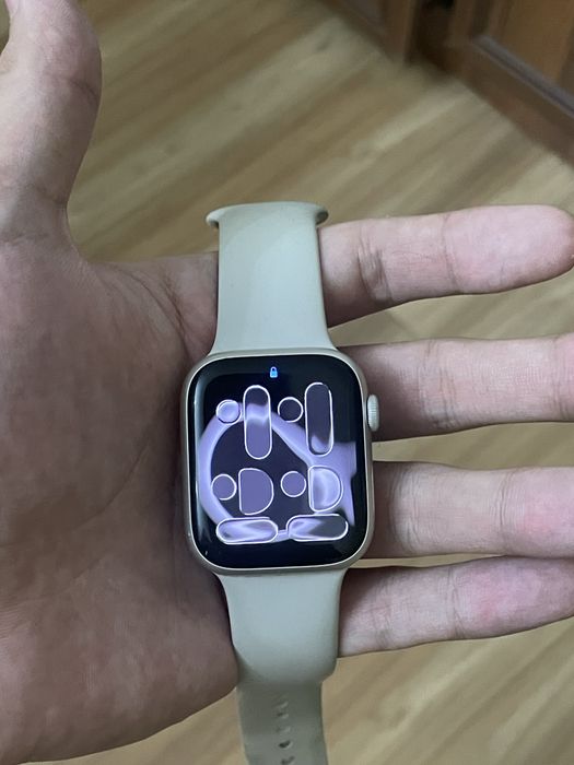 Apple watch seria 8 продаю срочно