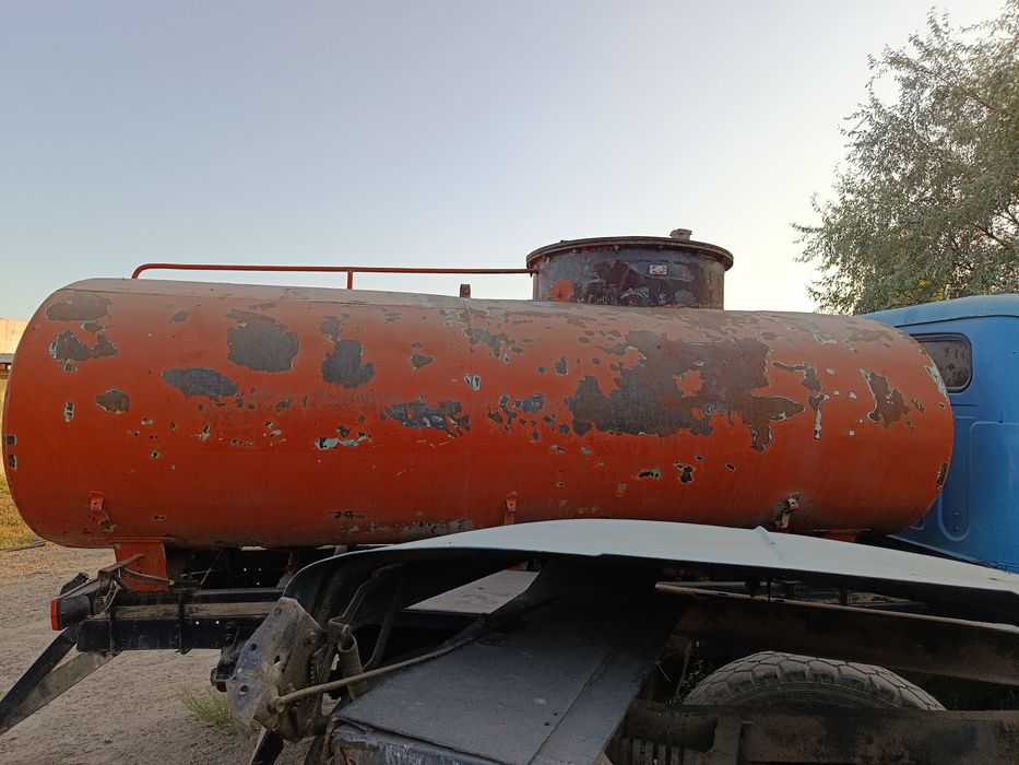 Gaz 53 yomkist sotiladi