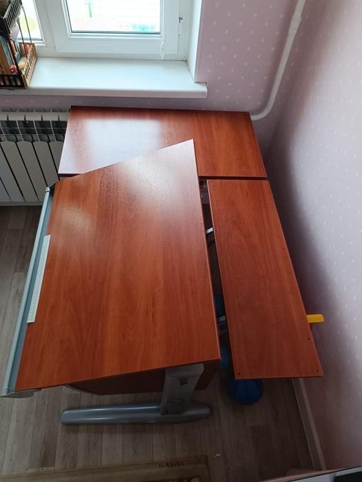Парта  для детей