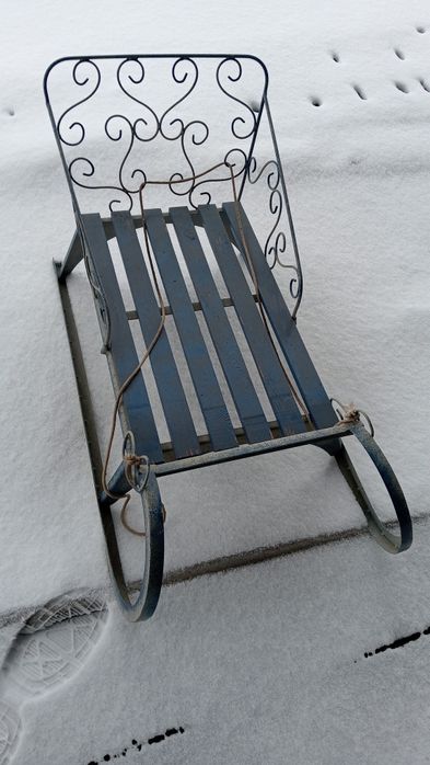 Продам санки срочно