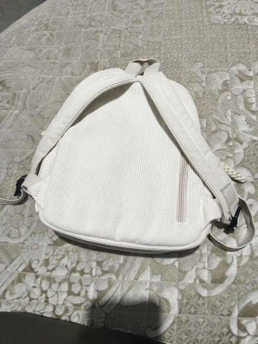 Рюкзак женский бежевый