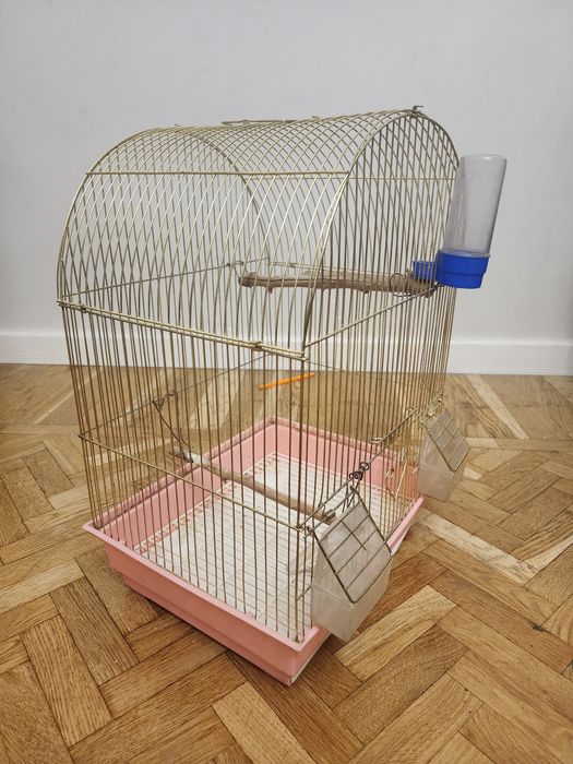 Клетка для попугаев и других птиц