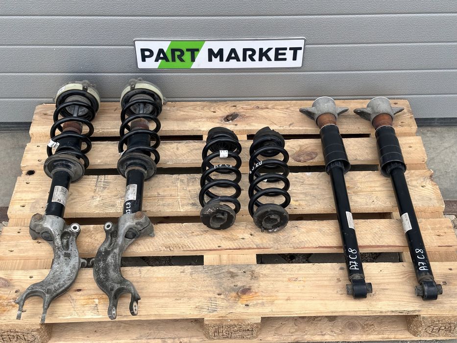 Амортисьори с пружини AUDI A7 C8 комплект 4K0413031AG 4K0513035AD