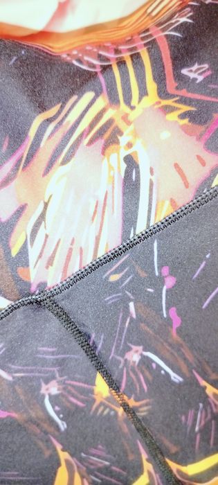 Спортивные легинсы