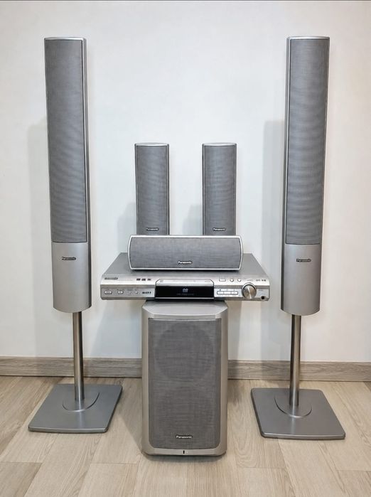 Titlu: Sistem Home Cinema 5.1 Panasonic SC-HT845 (340W) – Sunet PremiumPreț: 500 Lei (Negociabil)Descriere: