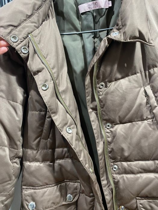 Палто с пух Red Valentino в кафеникаво каки