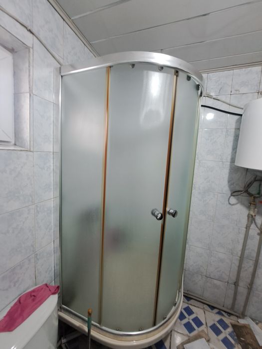 Душевая кабинка самовывоз