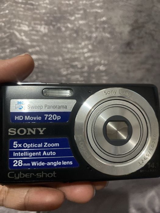 Sony Cyber-shot DSC-W530