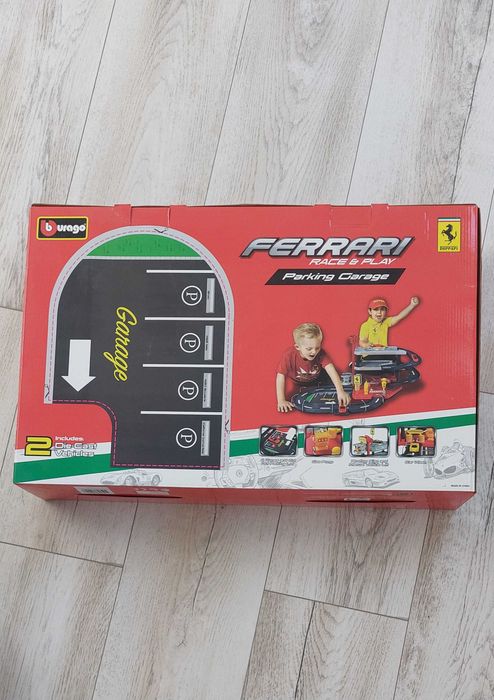 Set parcare si pista pentru copii