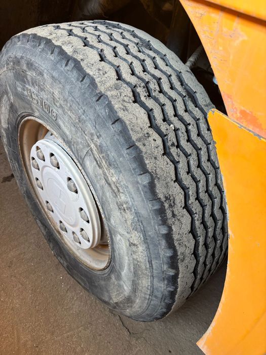 Продам шины грузовые
