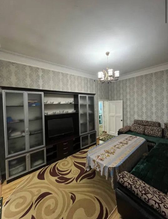 Квартира сотилади