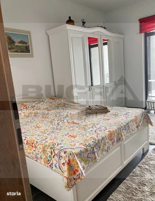 Apartament 2 camere, etaj intermediar, parcare, zona Platinia