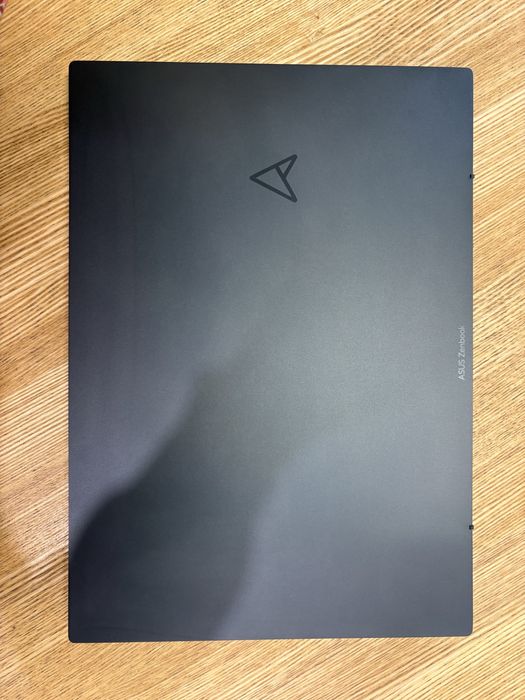 Asus Zenbook 14 на AMD Ryzen 7 5825U