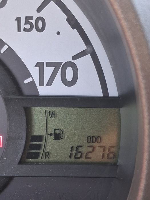 Toyota Aygo acte la zi