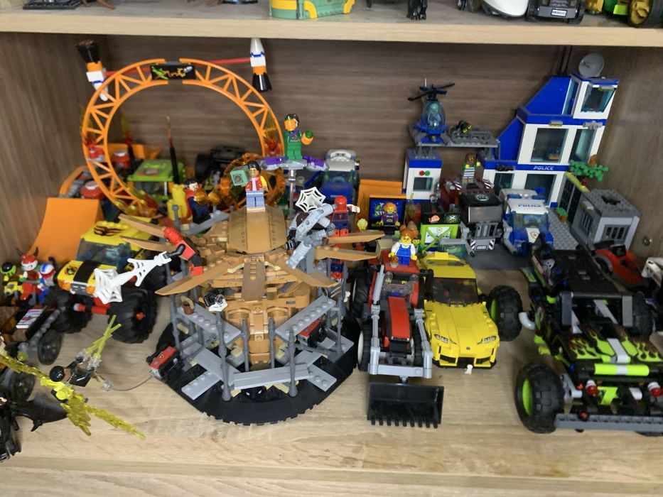 Лего много ориг