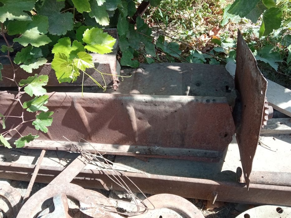 Запчасти на комбаин Енисей