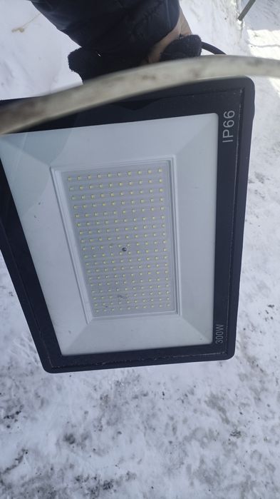 Прожектор 300 w.