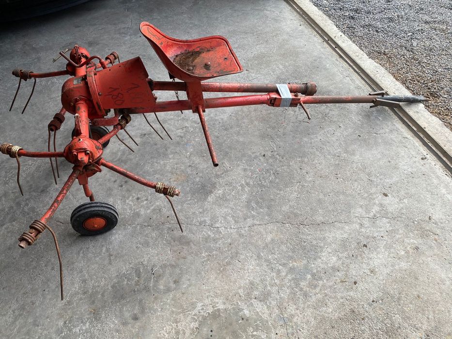 Masina de imprastiat fan intors mic