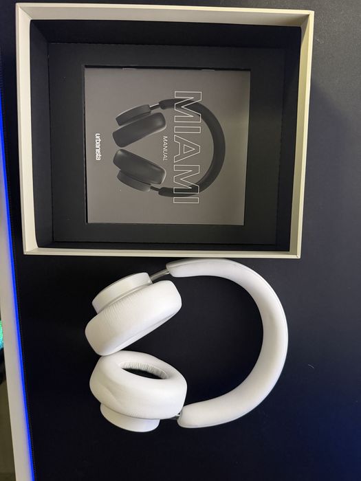 Căști wireless over ear Urbanista Miami ca noi
