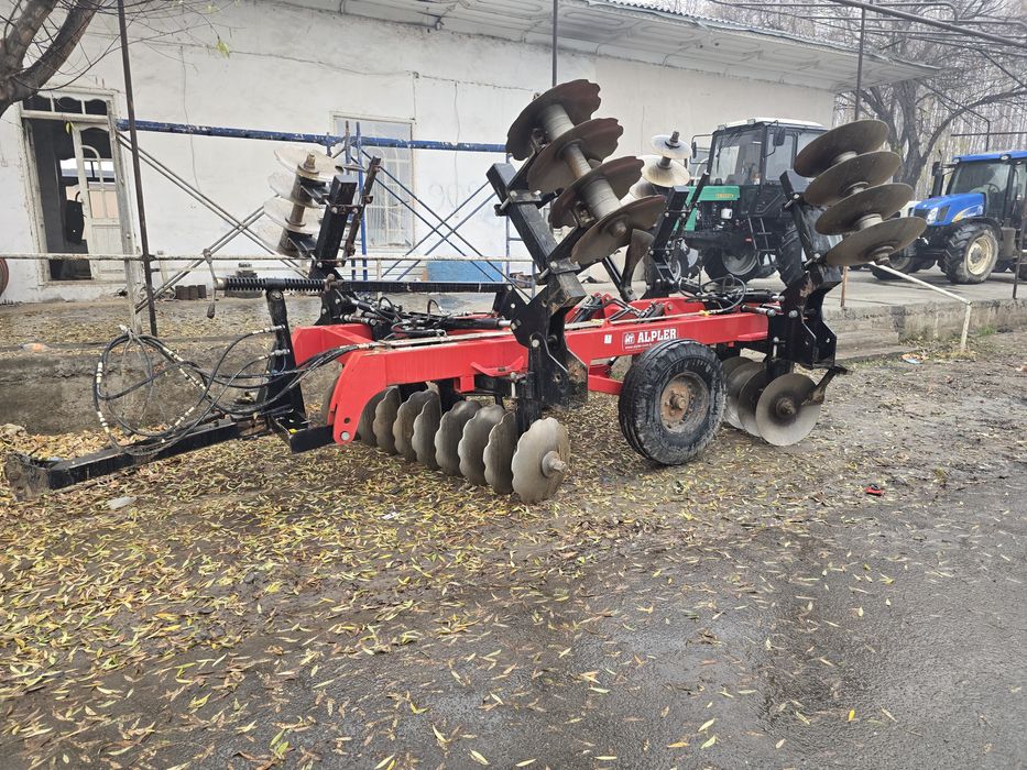 Diska banana sotiladi case arion claas traktor jonder belarus lemken