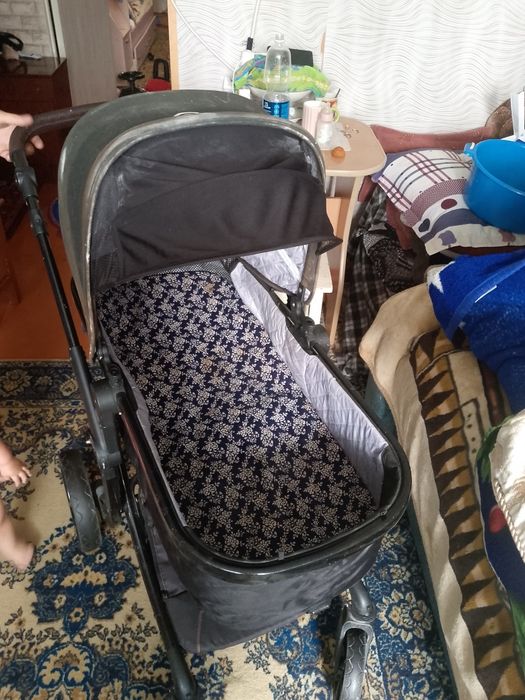 Продам коляску детскую