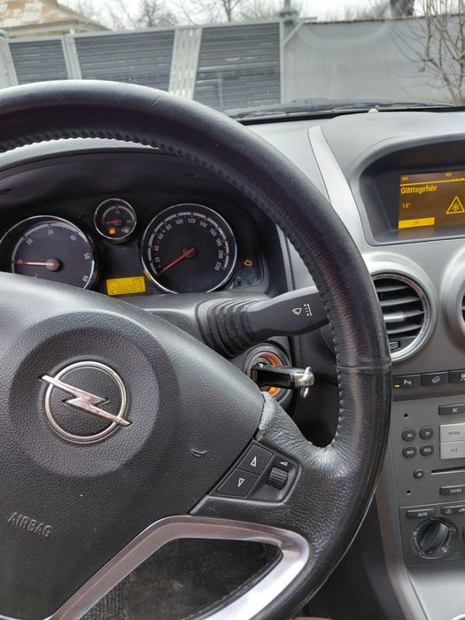 Vând Opel antara 2007