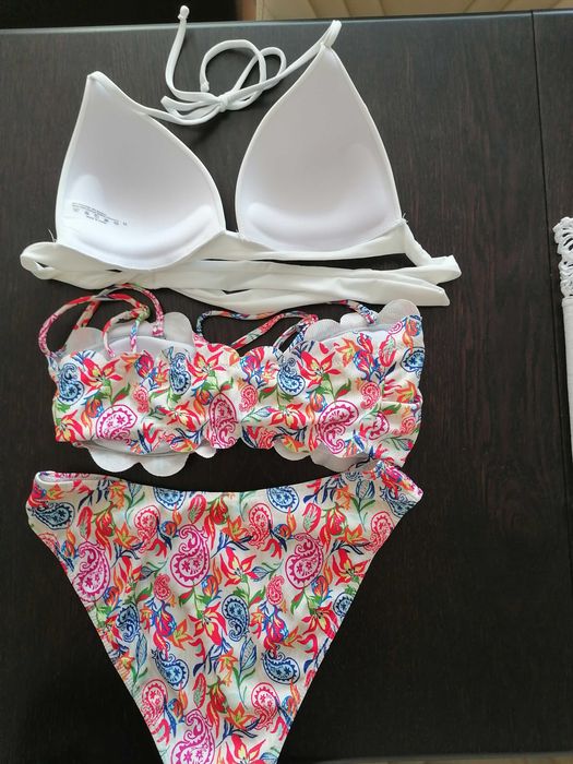 Бански костюми..