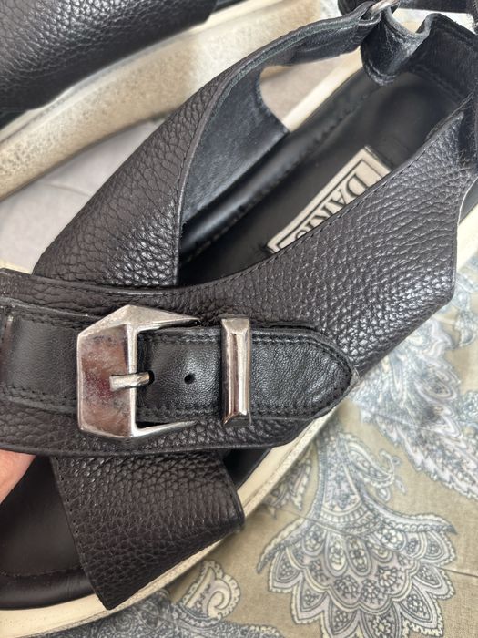 Сандали    Daris