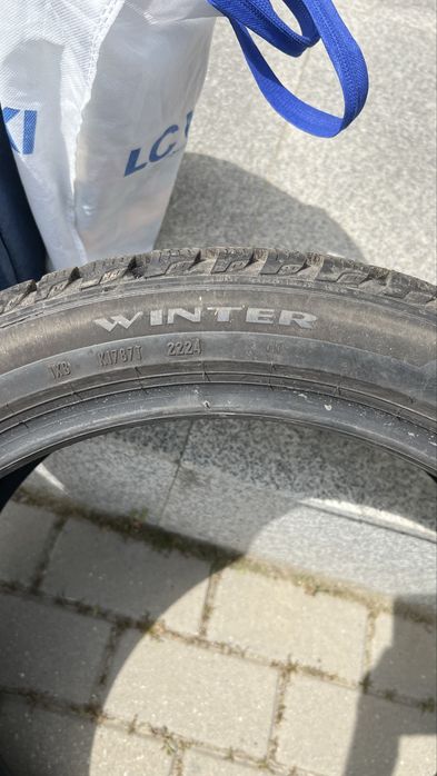 Anvelope Iarna PIRELLI Powergy Winter 225/45 R18 95 V XL