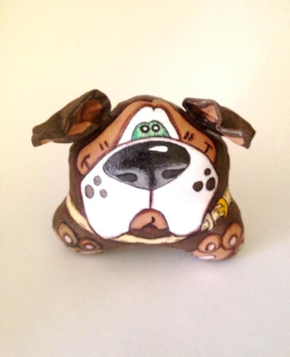 Сувенирные собаки.