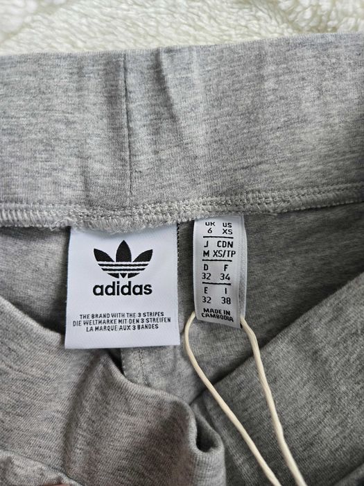 Дамски къс клин ADIDAS, размер XS