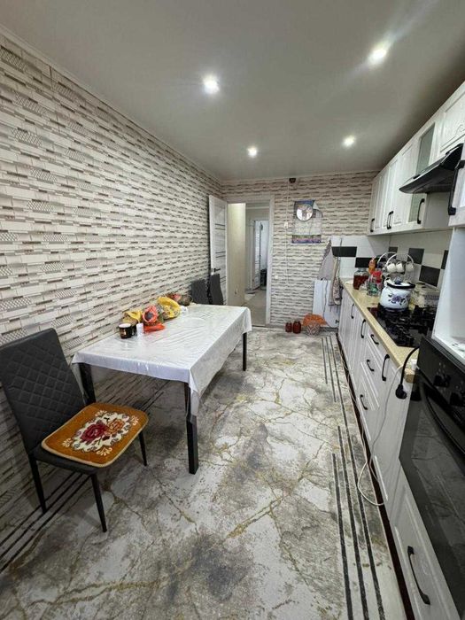 Продается 3 ком квартира район Зиг Заг