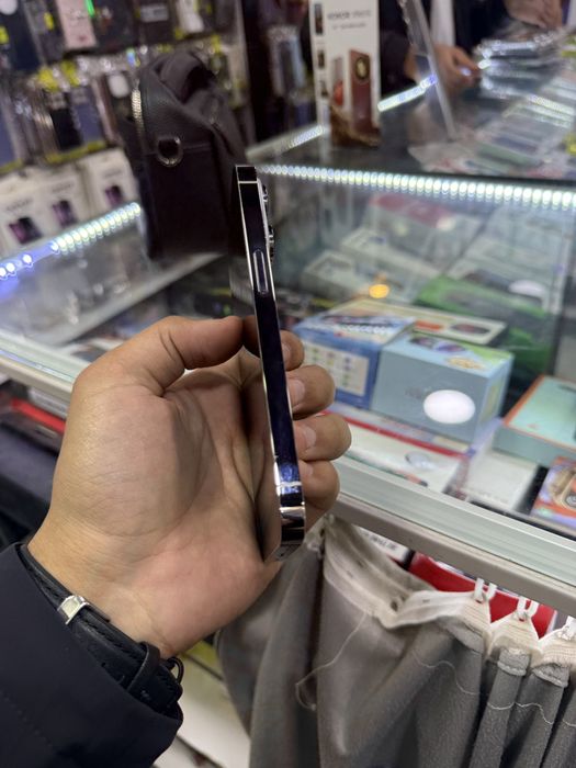 iPhone 14 pro zudlik bilan sotiladi