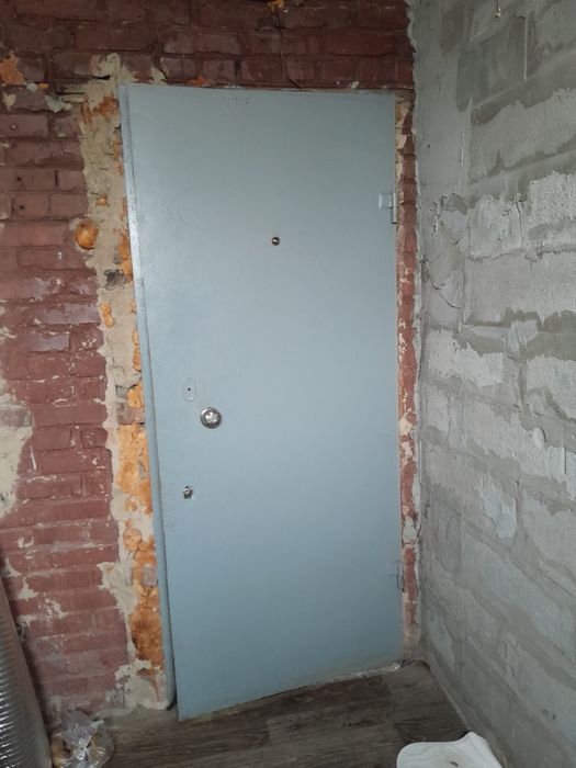 Дверь металлическая