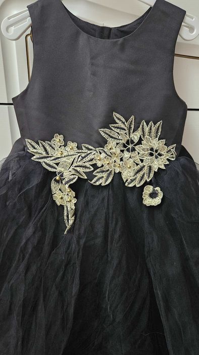 Платья для девочек