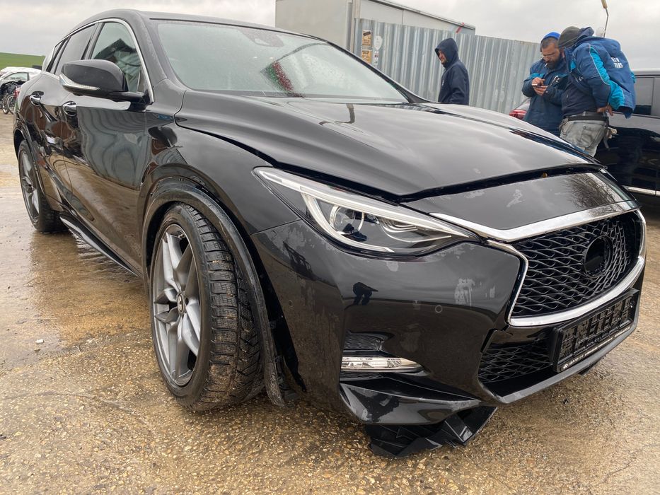 Infiniti Q30S 2.0T 211ph., engine 270920, Sport, AWD, Panorama, Bose